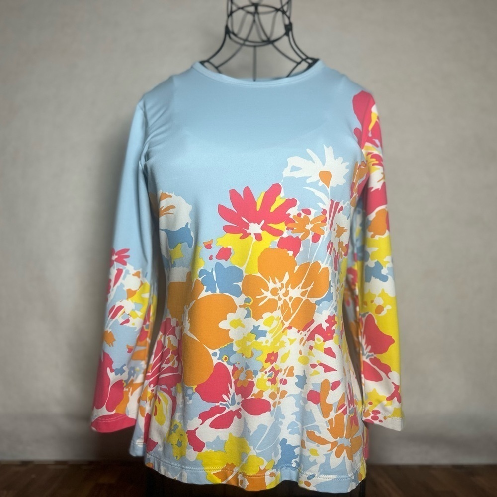 Bright floral signature j.McLaughlin blouse